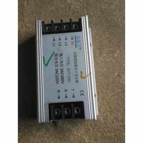 询价S&Y伺服电子变压器，型号SYT-030，输入3相380V，