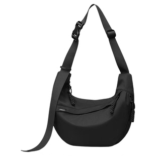 星期六帆布包包女款2026休闲轻便百搭斜挎包女式大容量单肩饺子包