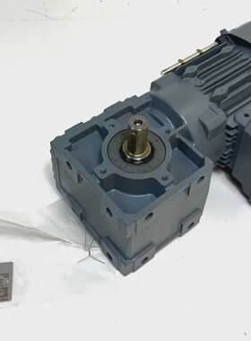 SEW EURODRIVE W30 DRS71S4BE05HRISTF Getriebemotor 037kW 1700