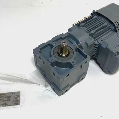 SEW EURODRIVE W30 DRS71S4BE05HRISTF Getriebemotor 037kW 1700
