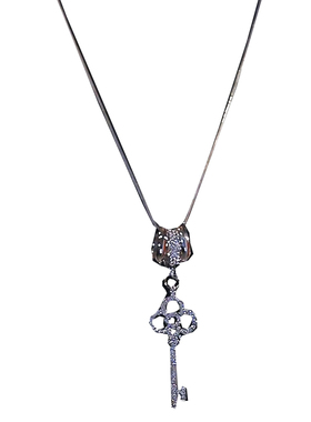 时尚钥匙镶钻独特长款毛衣链