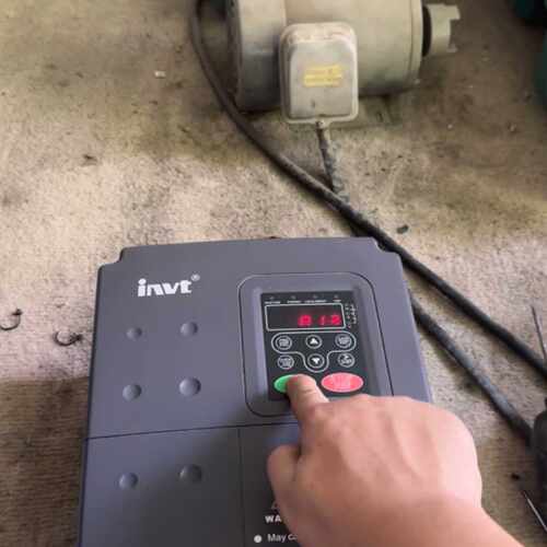 英威腾CHE100-7R5G/011P-4 7.5KW 38