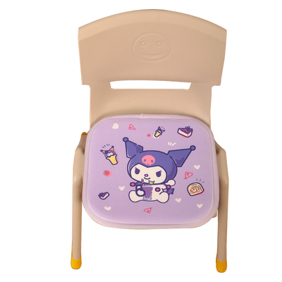 卡通幼儿园教室夏季儿童