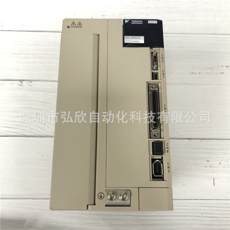 安川伺服SGDV-200A0 SGDV-200A01002000 3KW伺服驱动器现货