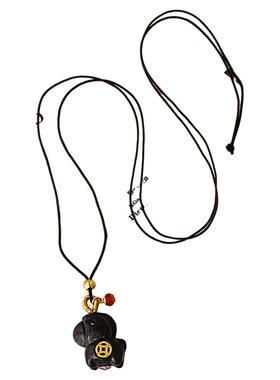 黑色小马钱币吊坠项链配饰穿搭