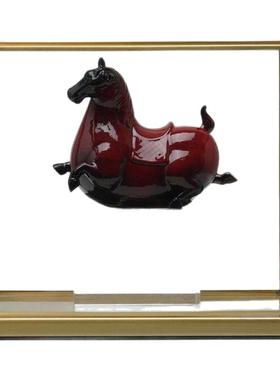 新中式红色马三发财摆件玻璃展示柜摆设办公室客厅玄关招财装饰品