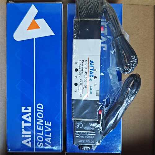 下单前咨询全新亚德客AIRTAC电磁阀 4V130C06FI