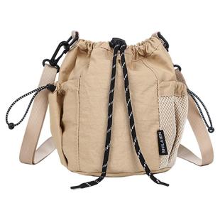 户外运动小挎包抽绳束口袋手机小包男女轻便通勤斜挎包百搭单肩包