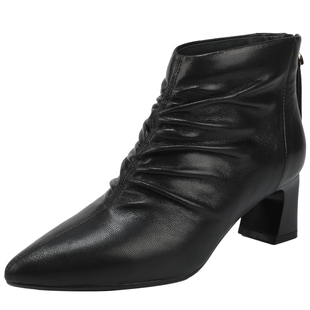 真皮女靴黑色加绒短靴2026春季新款粗跟尖头瘦瘦靴气质时装靴