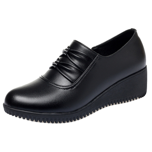 春秋新款真皮深口坡跟平底软底防滑圆头妈妈鞋舒适中老年加绒皮鞋