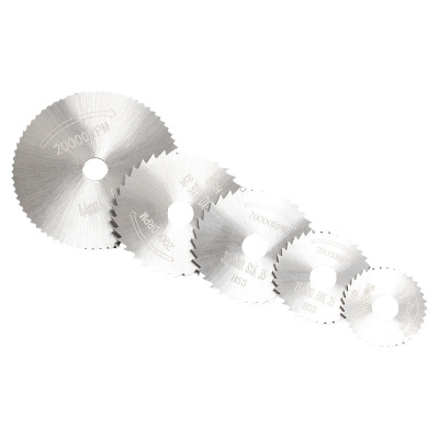 百旗橄榄核菩提配件电动切割木材