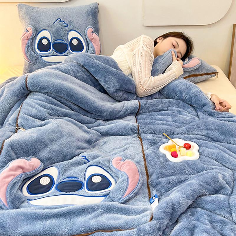 加厚绒蓝迪仔折叠抱枕被子两用汽车上多靠枕办公室午睡二合一保暖