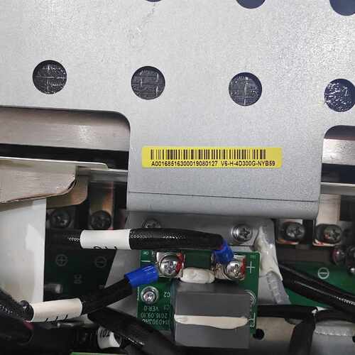 蓝海华腾控制器，型号V6-H-4D300G-NYB59，全新议价