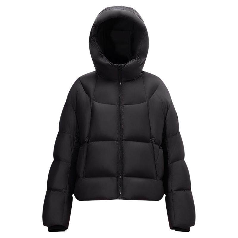 美特斯邦威羽绒服显瘦有型