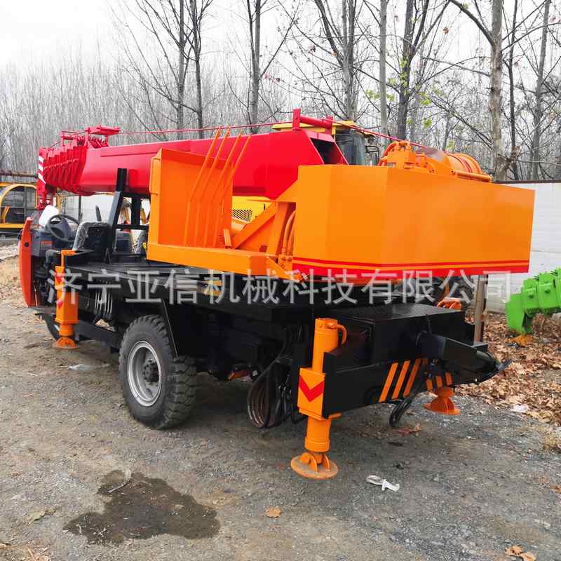 五征农用三轮吊车 5吨自制三马吊机 农村建房吊装上料小型起重机