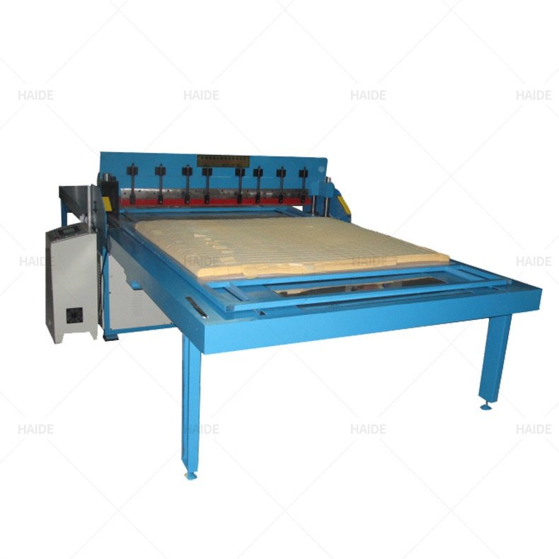 厂家供应 自动化裁切机墙布样本裁切机 无纺布自动裁切机