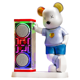 设计师原创款酷拽插兜小熊带音响桌面摆件客厅玄关吧台前台装饰品