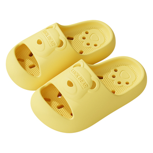 拖鞋女童夏季2026新款速干镂空浴室居家宝宝亲子防臭防滑凉拖男孩