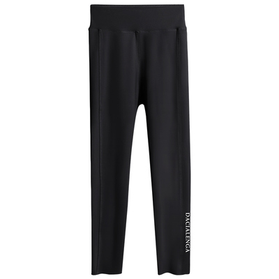 女童裸感鲨鱼裤秋季外穿不掉档