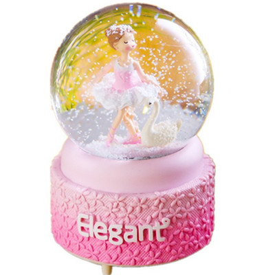 彩灯飘雪花芭蕾女孩水晶球音乐盒