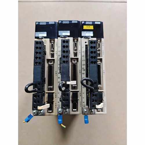 询价安川伺服5系400W驱动器 SGDV-2R8A01B0020
