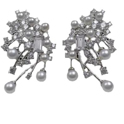 甄奢流星瀑布珍珠耳钉S925纯银