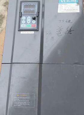 询伟创变频器，型号:AC60-T3-018G/022P  38