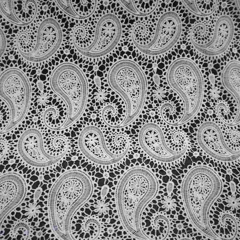 精美腰果花 牛奶丝水溶刺绣蕾丝130cm（可染色）服装面料厂家现货