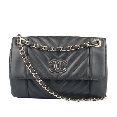 中古85新CHANEL(香奈儿)DAILY CHEVRON FLAP黑色牛皮小号单肩包