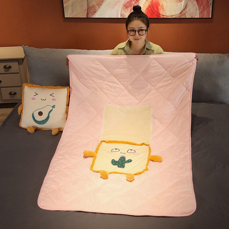 抱枕被子两用汽车载空调被三合一午睡靠垫沙发办公室便携靠枕