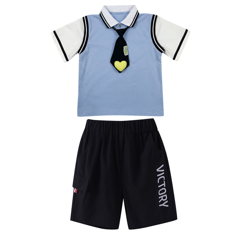 幼儿园服大班毕业拍照小学生运动