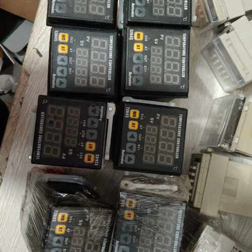 溢价-AUTOCS 温度控制器 TZN4S-14S
