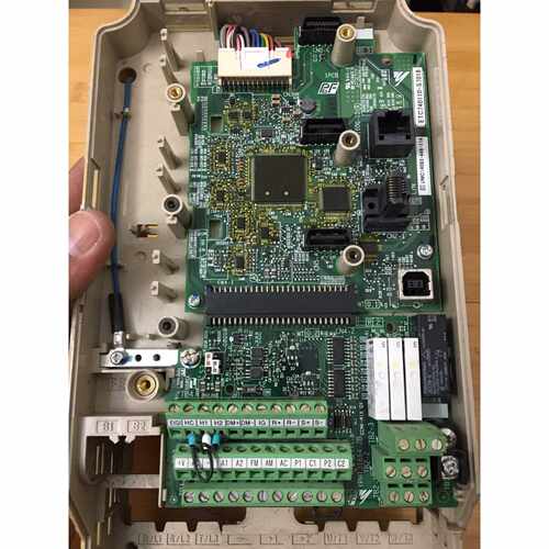 议价L1000A变频器主板，GIMR-LB4A0018FAB适用