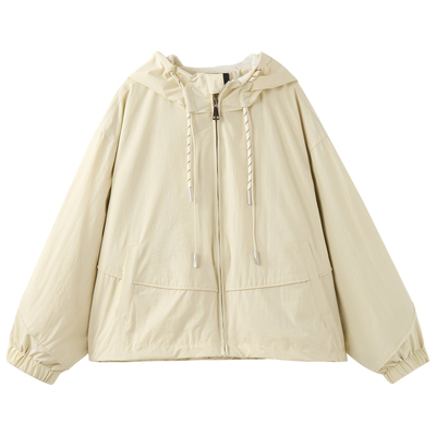 韩版蕾丝内里时尚浅黄色冲锋衣