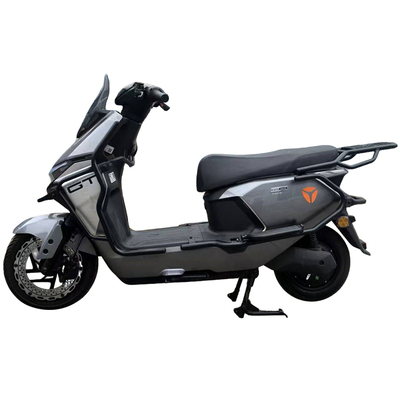 适用雅迪冠能白鲨电摩护杠保险杠