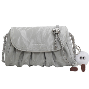 小众设计包包女式2025新款夏天时尚单肩包小众超火链条斜挎云朵包