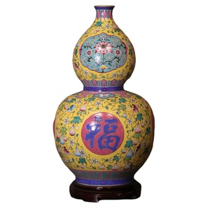 钟家窑中式珐琅彩葫芦瓶