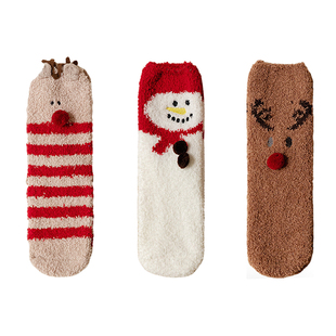 亲子装一家三口红色袜子高级感冬装一家四口宝宝妈妈马年新年过年