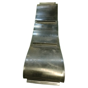 除铁器输送带流水线加隔板传送带挡板运输爬坡带裙边皮带环形刮板