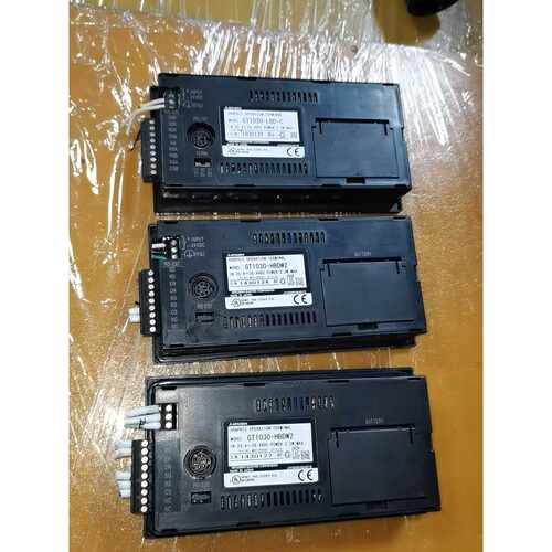 可维修议价  触摸屏GT1030LBDC一个GT1030HBDW2两个共三个拆机货