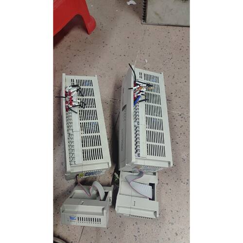 议价英威腾IVC2L3232MAR.IVC2LRS485二手维修