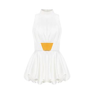 Maison Wester2025年夏季新款白色宽松流行立领黄腰带连衣裙