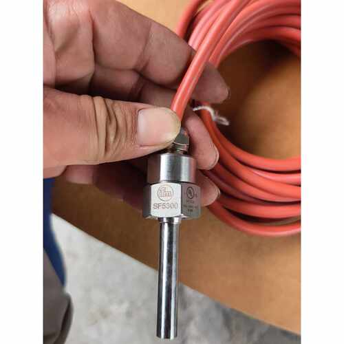 议价易福门ifm分体式流量传感器SF5300维修
