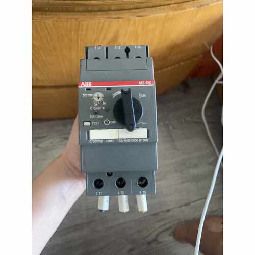 马达保护断路器MS450成色如图