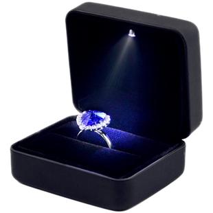高档求婚戒指盒珠宝礼盒婚礼带灯对戒盒手镯钻戒盒首饰项链盒子