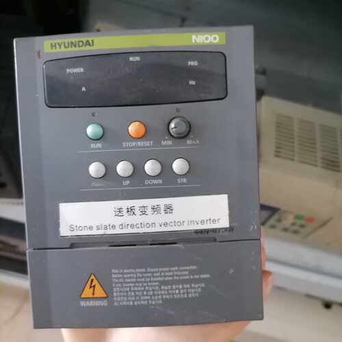 议价HYUNDAI现代变频器 0.75KW 380V N100PLUS-007HF测试包好现货