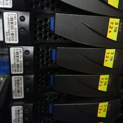 要询价---EMC VNX 005050332 11803302804维修544