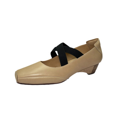 复古方头交叉带玛丽珍芭蕾舞鞋