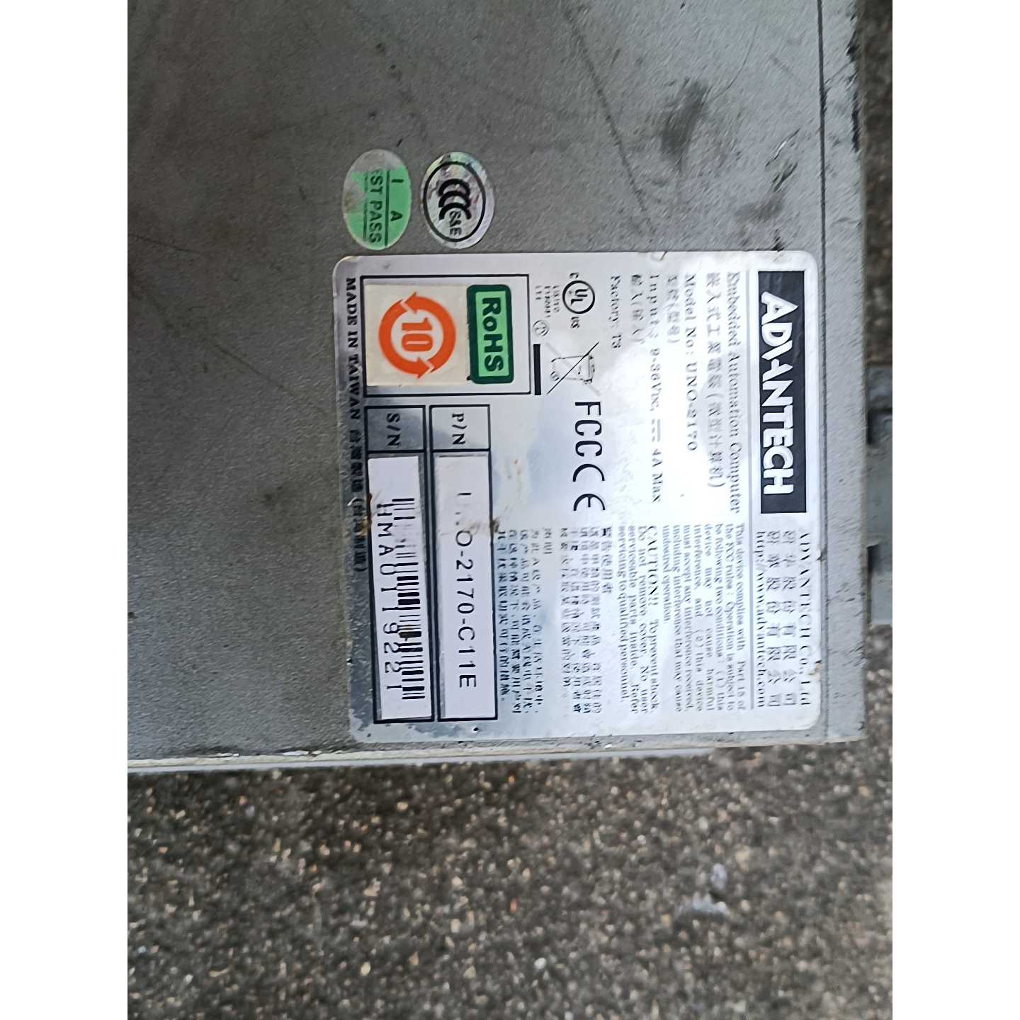 询价研华UNO-2170嵌入式工控机  带4个RS232