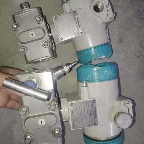 【询价】变送器7MF4433-1ca02-2DB6-Z两台，成适用